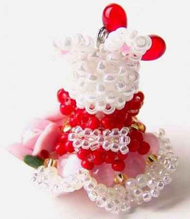 Гламурная зайка из бисера.