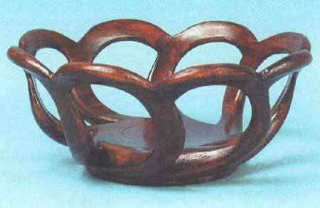 Резьба по дереву. Чаши