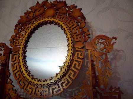 Настольное зеркало