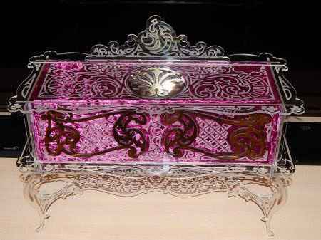 Резьба плюс лобзик получилась шкатулка