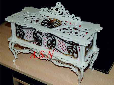 Шкатулка из молочного оргстекла