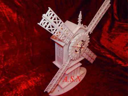 Часы-мельница