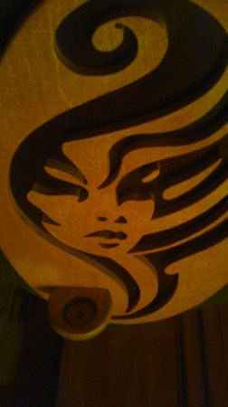 Что-то вроде подсвечника...