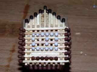 Домик из спичек без клея