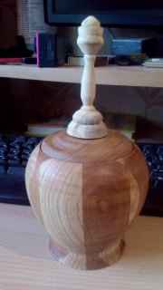 Шкатулка с ферзём.