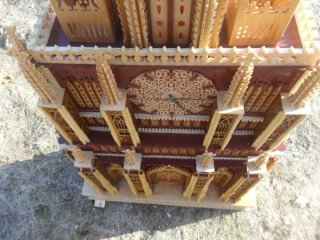 Часы - замок